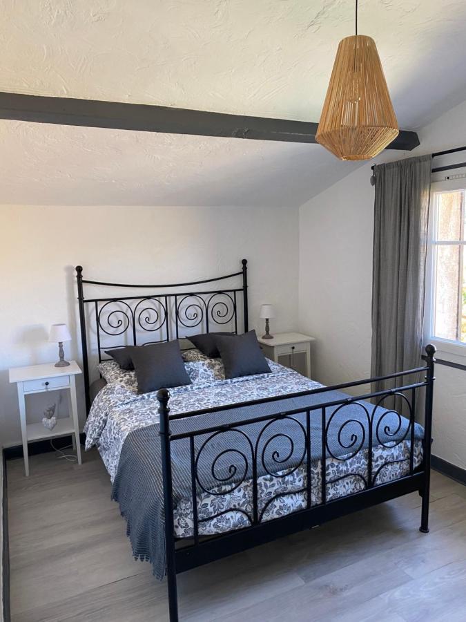 La Bastide de Jean Maison de charme dans un domaine equestre privé Grasse Esterno foto