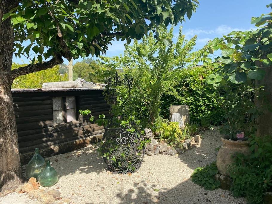 La Bastide de Jean Maison de charme dans un domaine equestre privé Grasse Esterno foto