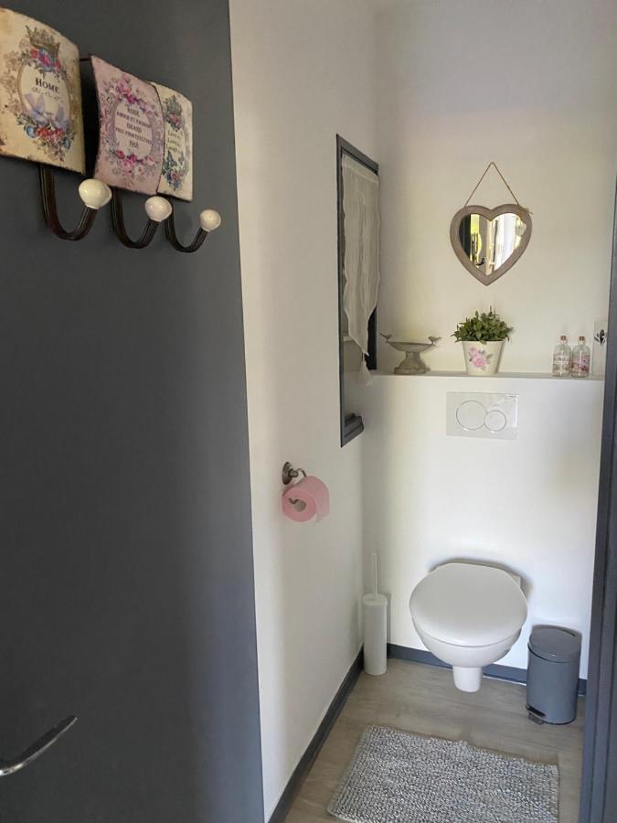 La Bastide de Jean Maison de charme dans un domaine equestre privé Grasse Esterno foto